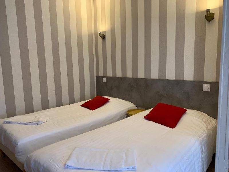 Hotel Du Centre - Restaurant Le P'Tit Gourmet Tonnerre Zewnętrze zdjęcie