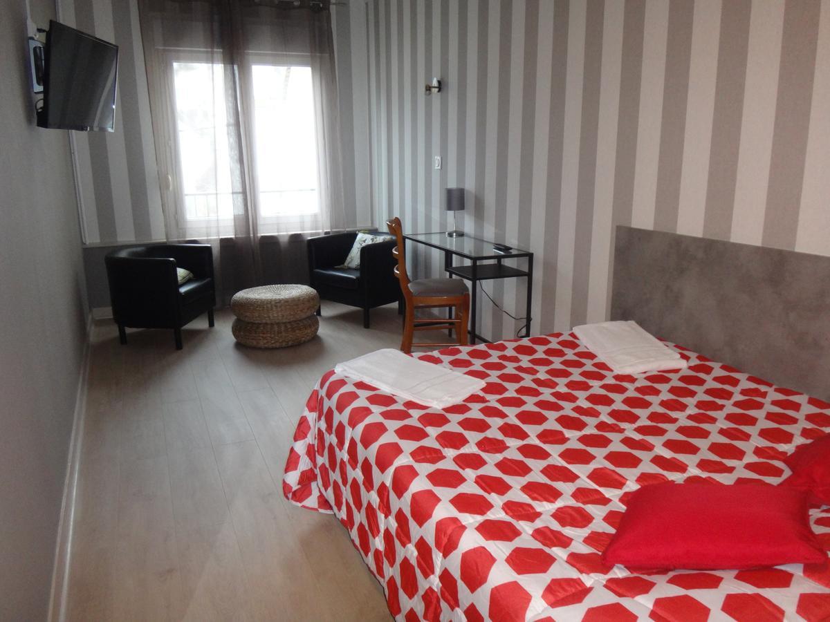 Hotel Du Centre - Restaurant Le P'Tit Gourmet Tonnerre Zewnętrze zdjęcie