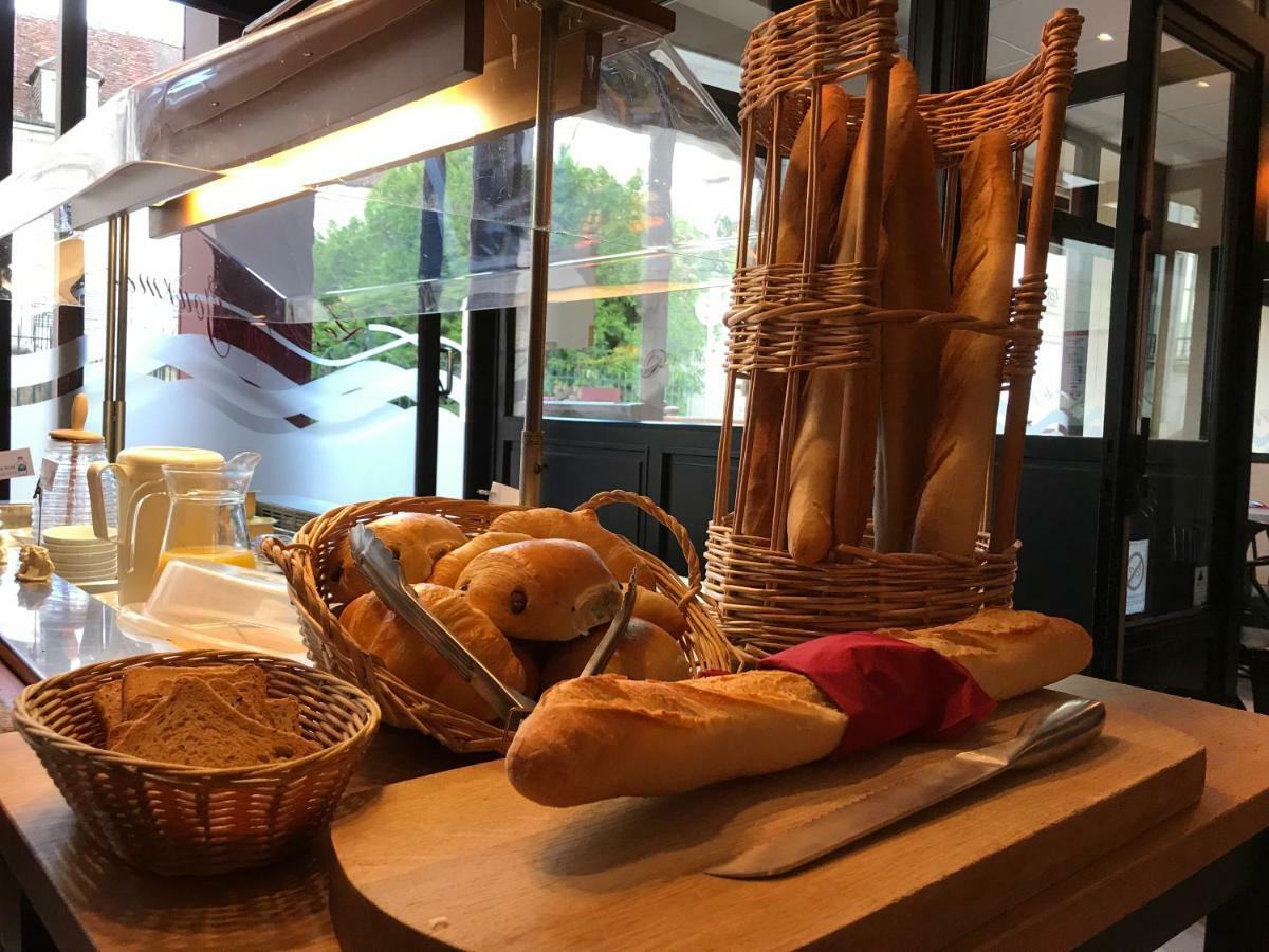 Hotel Du Centre - Restaurant Le P'Tit Gourmet Tonnerre Zewnętrze zdjęcie