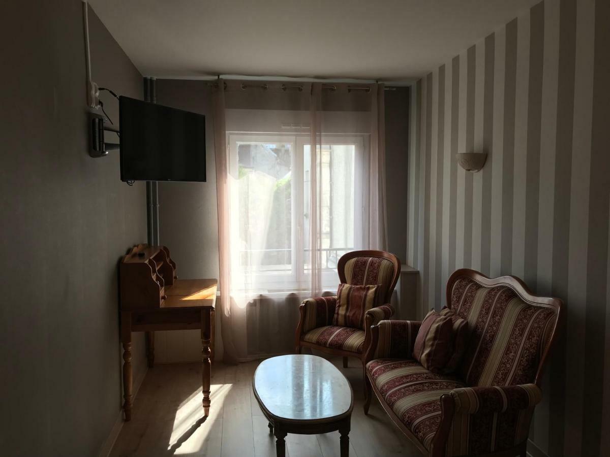 Hotel Du Centre - Restaurant Le P'Tit Gourmet Tonnerre Zewnętrze zdjęcie